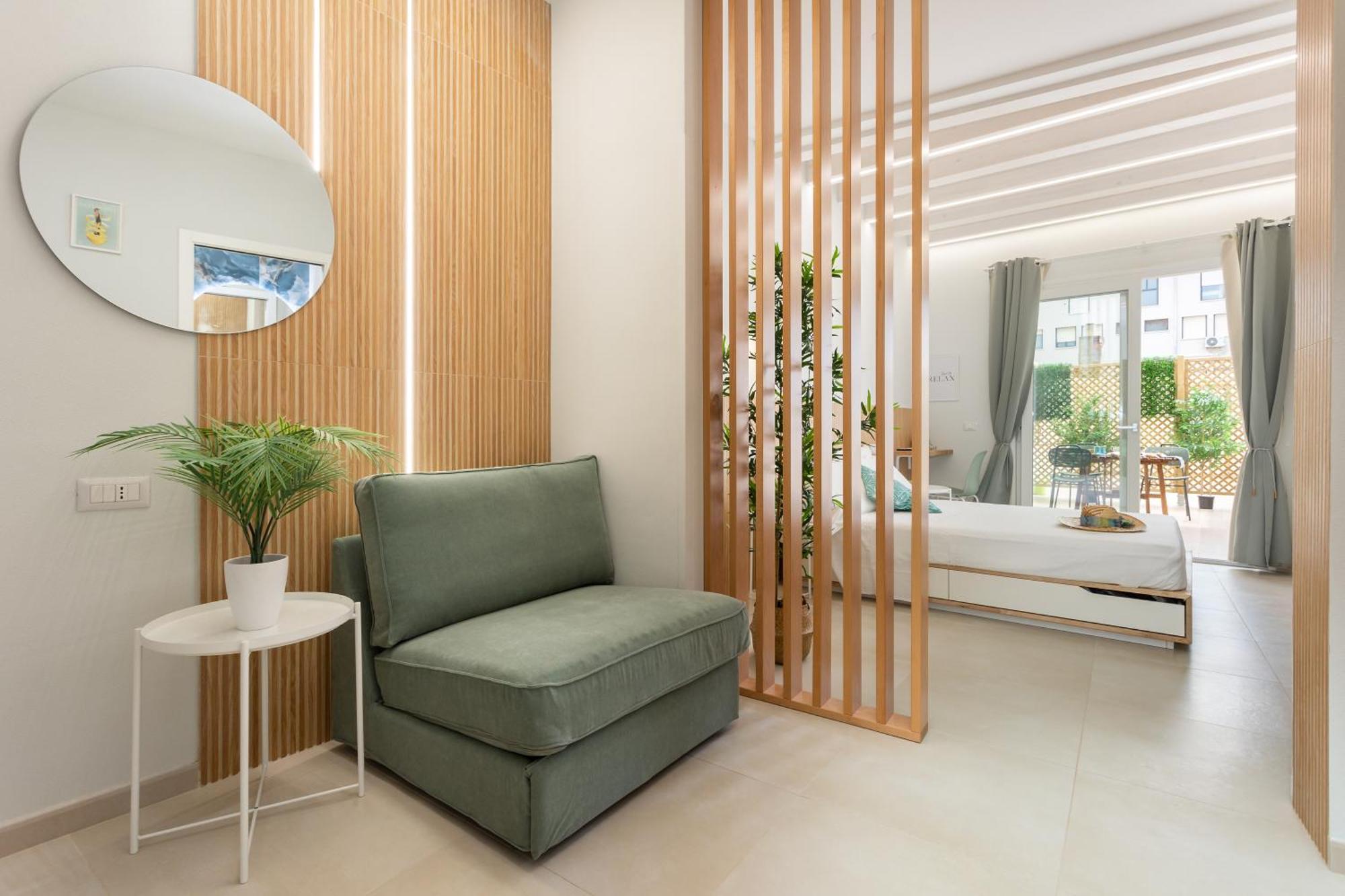 Domus Laetitiae Rooms & Apartments Quartu Sant'Elena Exterior photo